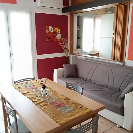 Appartamento Filippo 카스텔누보델가다 외부 사진